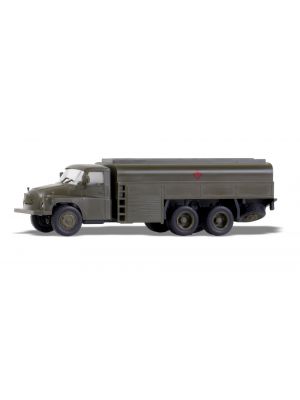 Camion cisternă Tatra 138 militar